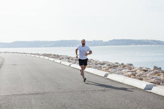 Correr forte em todo longão pode sabotar sua evolução — e até causar lesão