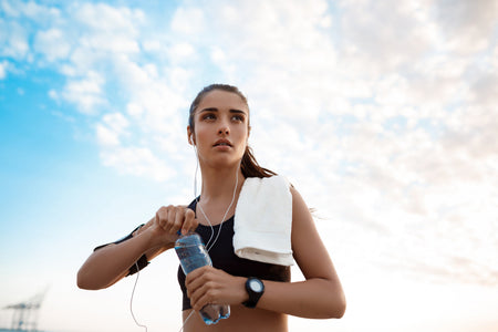 Correr em jejum funciona mesmo? Quando usar, benefícios e cuidados